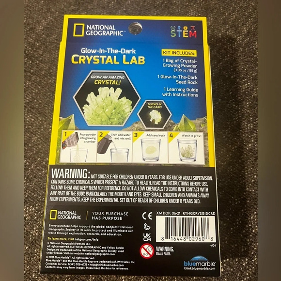 NIB Glow-in-the-Dark Crystal Growing Lab - Picture 2 of 3